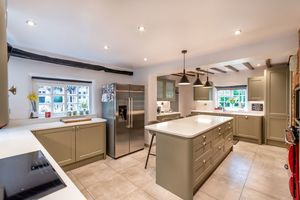 Photo 14- click for photo gallery